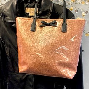 Kate Spade ♠️ beautiful handbag selling fast and oh so cheap ♠️